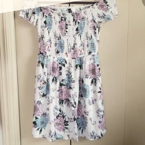 H&M white floral off the shoulder ruched top dress